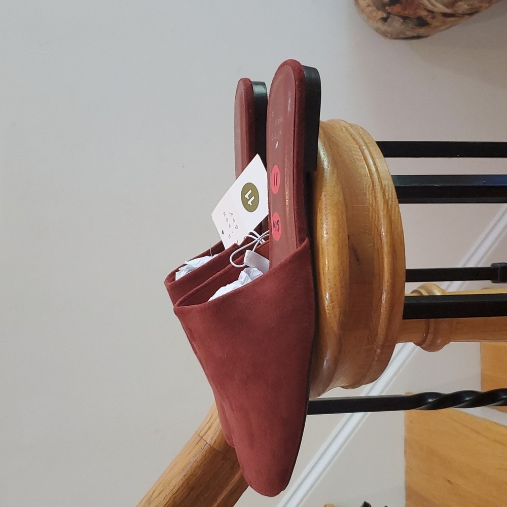 "a new day" Shoes - Picture 3 of 4